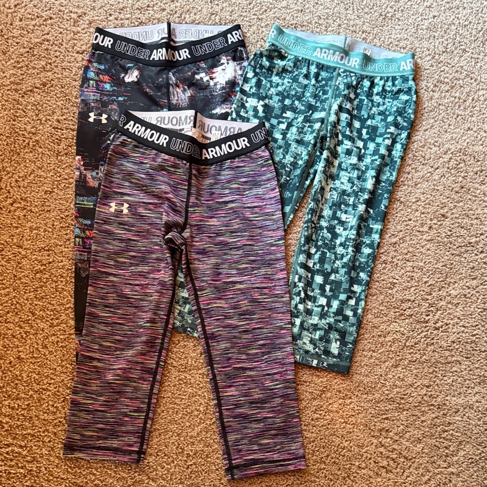 Under Armour Girls' Multi-Color Space-Dye Capri Leggings Trio
